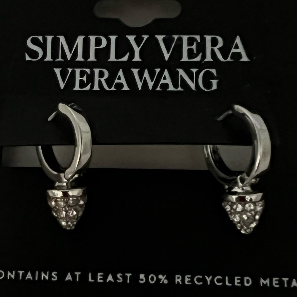 Simply Vera Verawang earrings